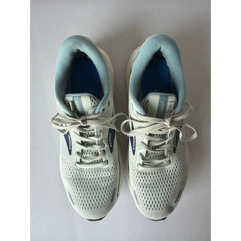 Brooks Ghost 14 Womens Running Shoes Oyster Yucca Blue Fog 1203561B317 Size 9.5